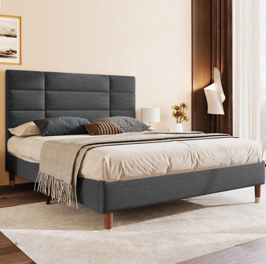 Letto matrimoniale 140x200 cm imbottito con rete a doghe; grigio; struttura in legno