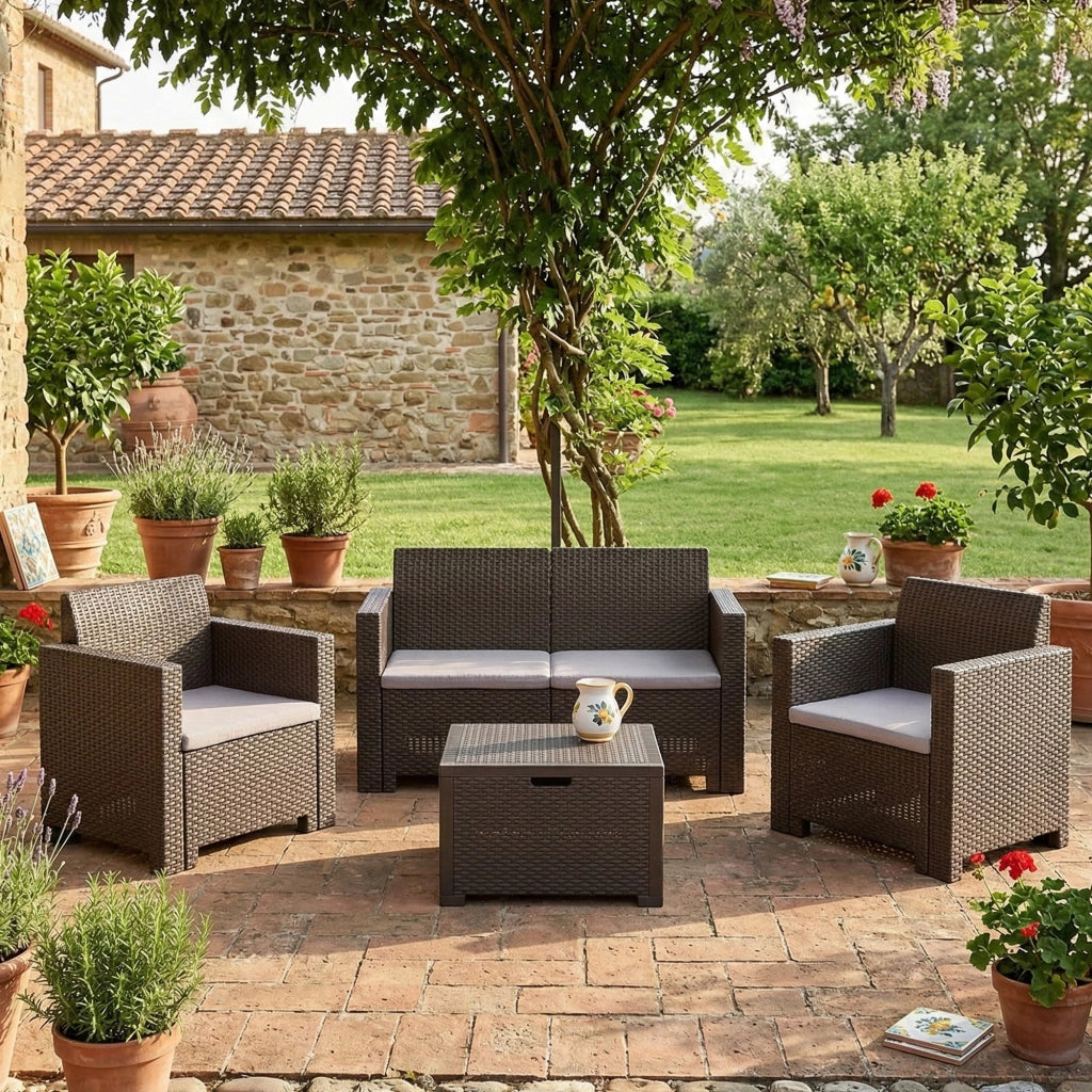 Set salotto da esterno Gazania, Salottino outdoor, Set da balcone o giardino, Composizione soggiorno per esterni, Made in Italy, Tortora