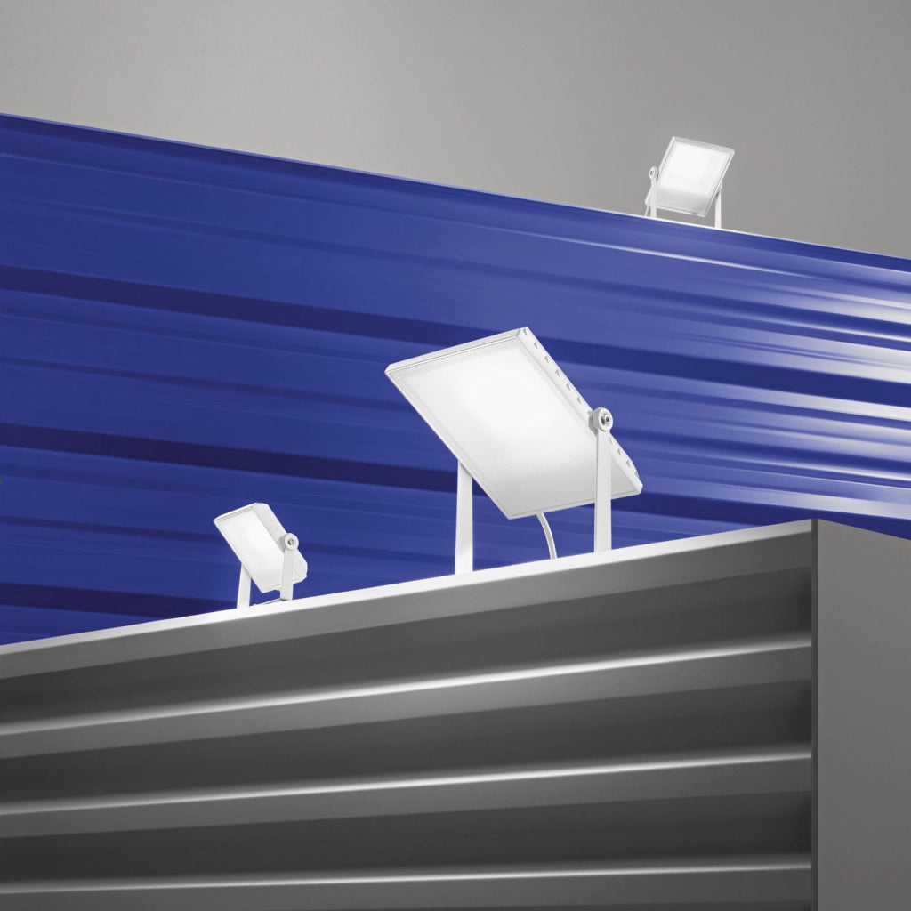 PROIETTORE LED AXEL BIANCO 50W 5500LM CCT 3000K-4000K IP65 22,8X3,8X30,1CM