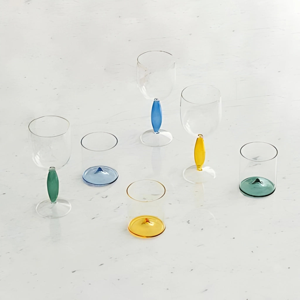 Dorici Set 4 Calici per Vino Bianco in Vetro Borosilicato Soffiato a Mano con Dettagli Bluino - Design Raffinato ed Elegante per Tavole Moderne
