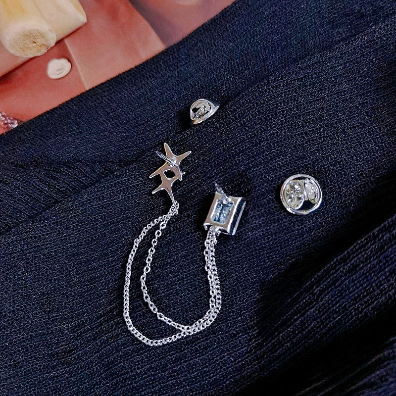 Spilla a catena con nappe a forma di stella e zirconi quadrati, spilla da bavero per camicia.