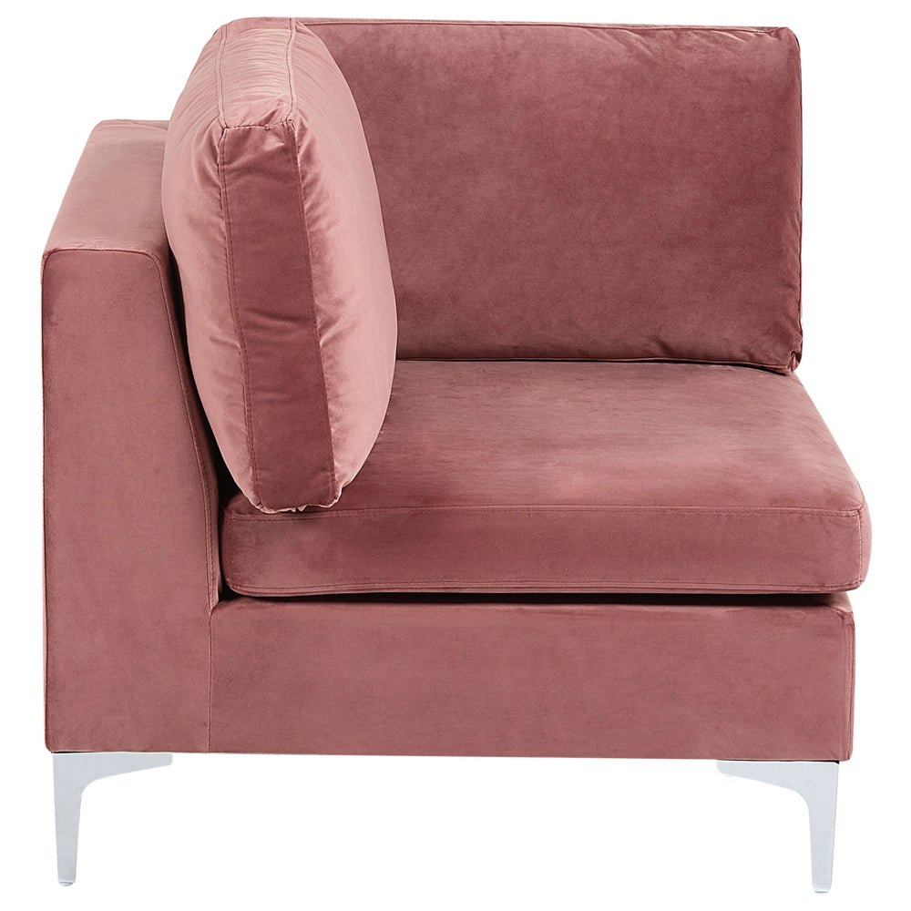 Divano componibile ad angolo versione sinistra in velluto rosa 6 posti a forma di L con gambe in metallo argento stile glamour