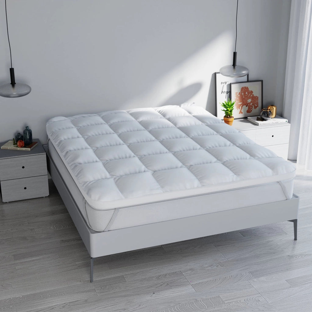Topper One Singolo Imbottitura Effetto Piuma con Elastici in Cotone Bianco Varie Misure