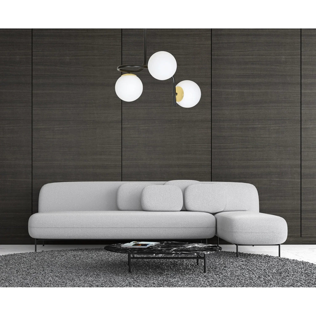 Lampadario 3 Luci Kalf In Acciaio Nero A Bracci E Sfere In Vetro Opalino E Oro