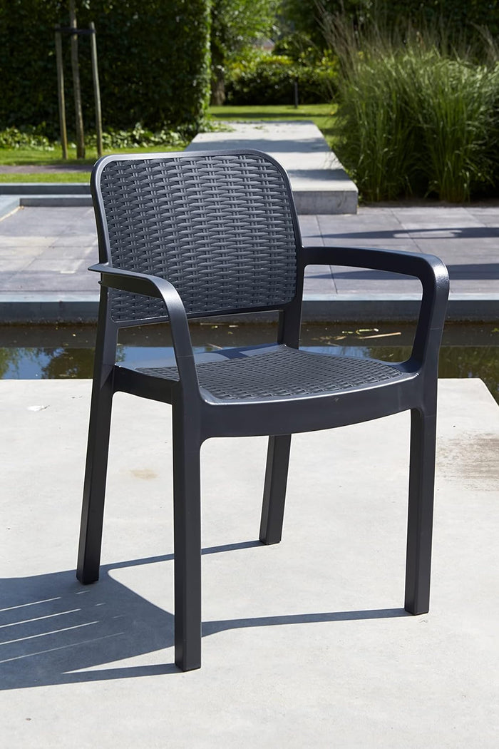 Sedia da Giardino in Polipropilene Effetto Rattan Impilabile Colore Grafite Bella Keter