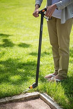 FORBICE ERBA SERVOSYSTEM MANICO LUNGO  lunghezza mm.1035 (113690)    FISKARS