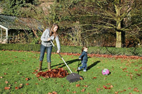 SCOPA GIARDINO LIGHT + MANICO FISKARS  MM 510X1720