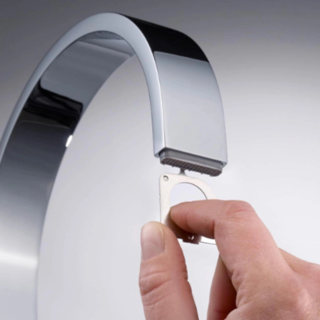 Aeratore Rettangolare in ABS per Rubinetto Miscelatore Mm 24 x 6 NEO