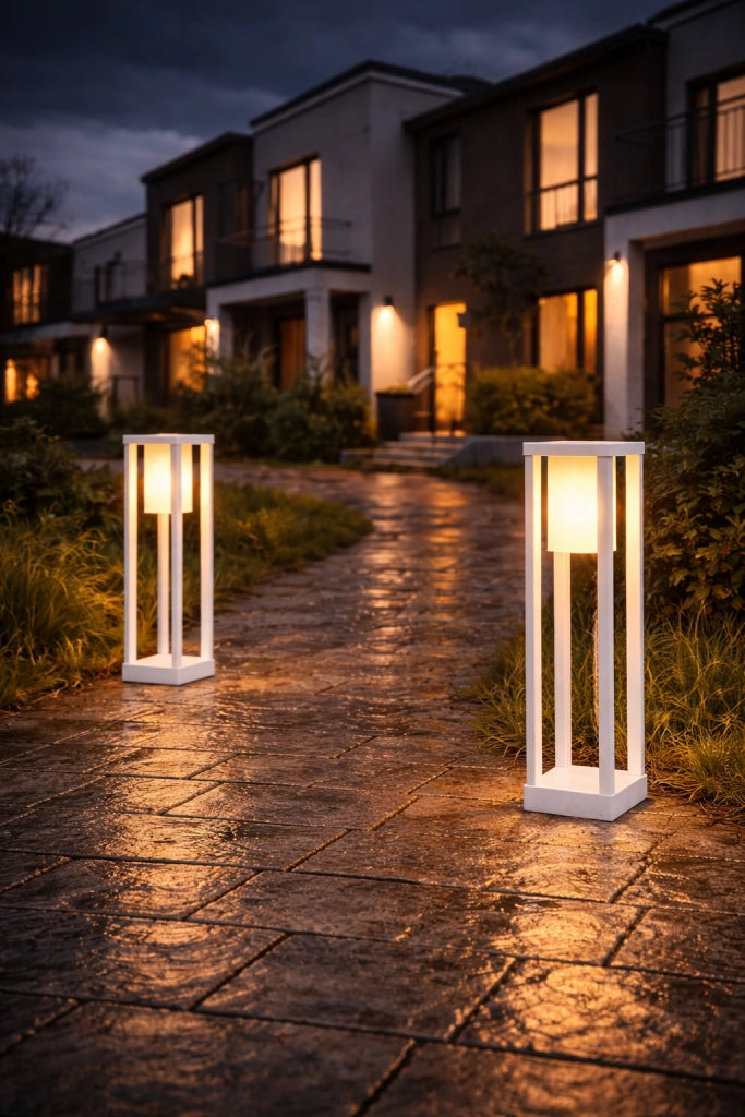 Lampioncino LED da Giardino Bianco E27 IP65 60 cm | Paletto Luminoso Moderno per Esterni, Alluminio, Attacco E27, Vialetti e Percorsi