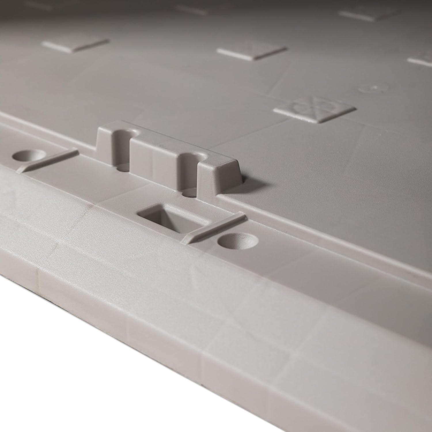 Baule porta attrezzi e bidoni da esterno Stora Way Plus XL 1270 litri in resina con doppia anta e apertura assistita colore grigio talpa e marrone Toomax