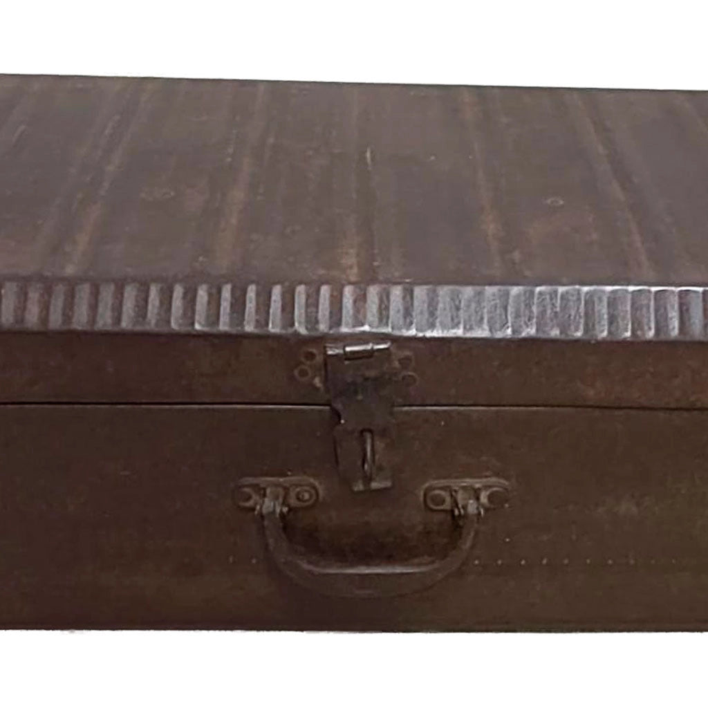Valigia artigianale in metallo, 67x37x25h cm