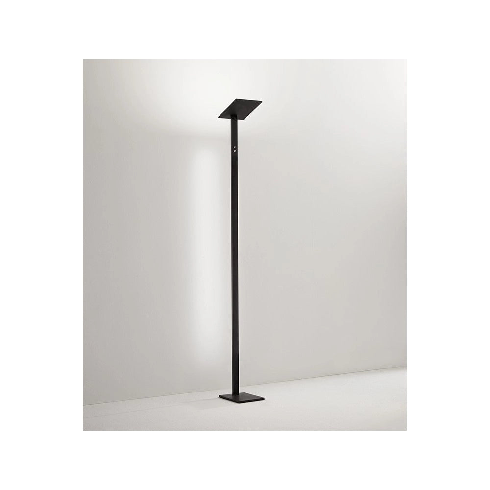 Piantana a Led QUADRA Nera in metallo H.180 cm Perenz