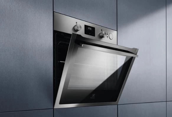 Electrolux KOCGS30TX Forno A vapore SenseCook con SteamCrisp Serie 600