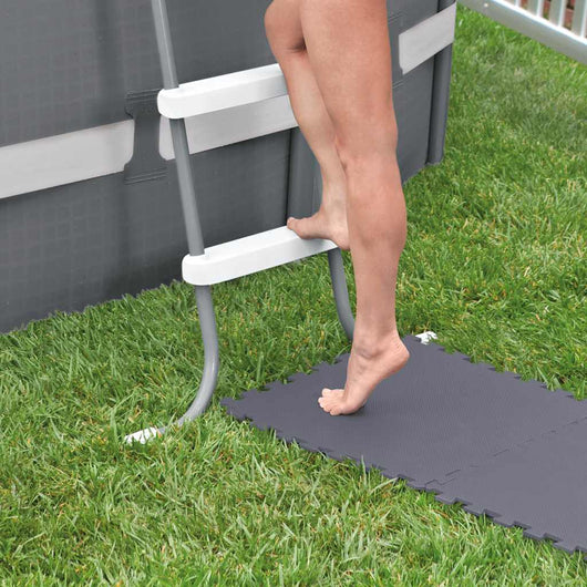 INTEX Protezione Pavimento Morbida ad Incastro 8 pz 50x50x0,5 cm 1,9m² 92557