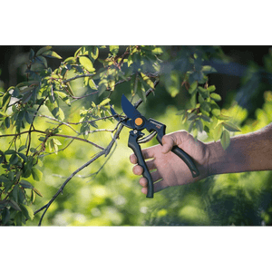 FORBICI DA POTA BYPASS 'GARDEN PRO P90' FISKARS 23 cm - FISKARS