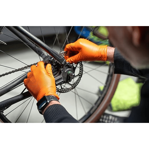 GUANTO MONOUSO IN NITRILE 'DIAMOND' Tg. M - confezione 50 pezzi