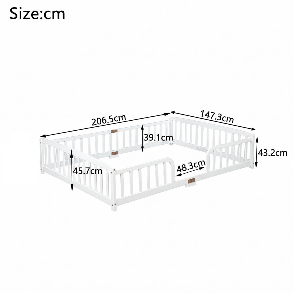 Letto a pavimento per bambini 140x200 cm con sponde di sicurezza bianco