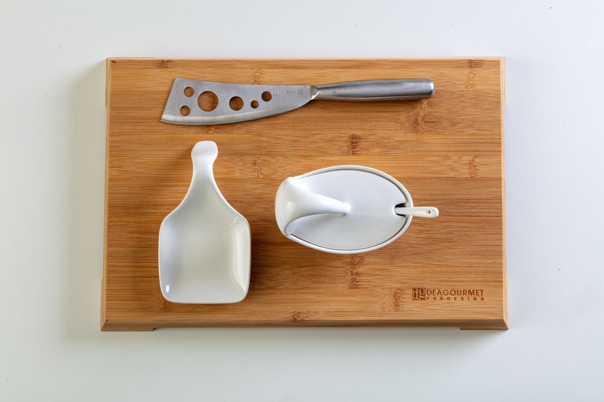 Kit Aperitivo Tagliere Legno Scuro 38,3x26,7x2,8 cm con Accessori