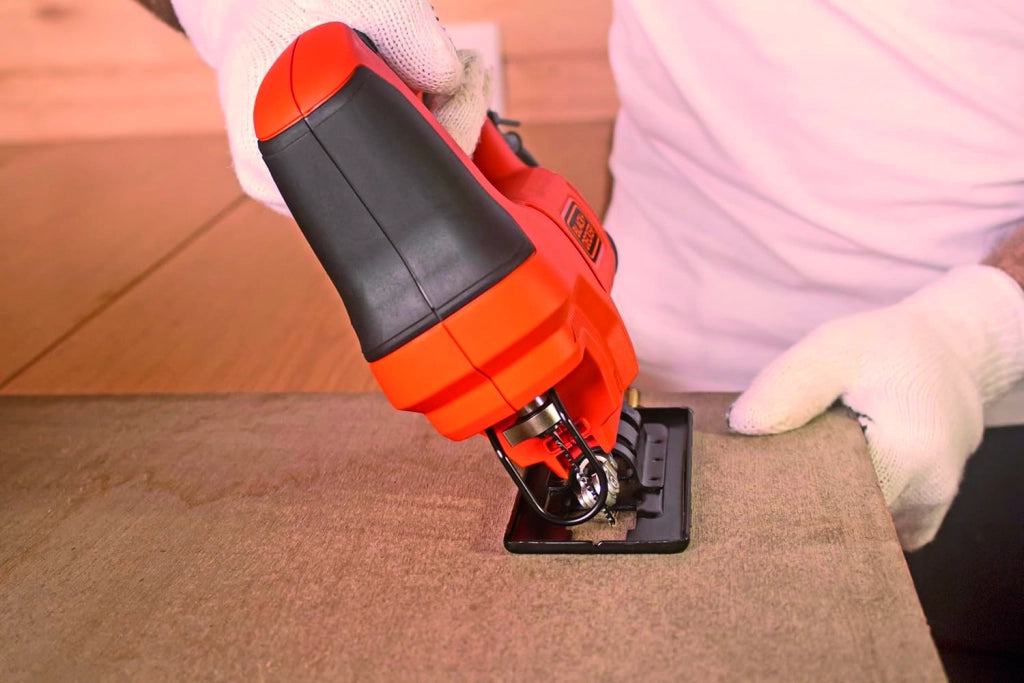 Black+Decker SEGHETTO ALTERNATIVO BES603-QS 400 W  VelocitÃE Variabile
