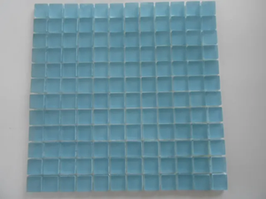 VETROMATTONE ONDULATO CELESTE SATINATO 19x19x8 cm - 6 pezzi