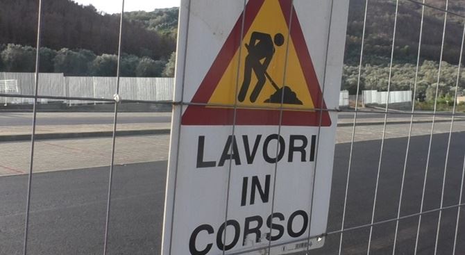 CARTELLO 'LAVORI IN CORSO' 40x60 cm - 10 pezzi