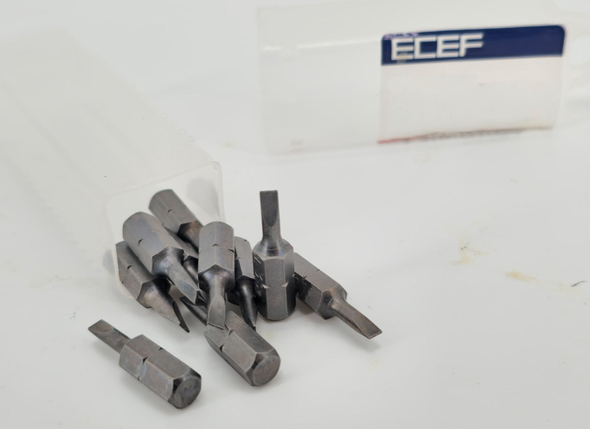 INSERTO PER VITI A TESTA CON INTAGLIO 1,2x6,5 mm - 10 pezzi- ECEF