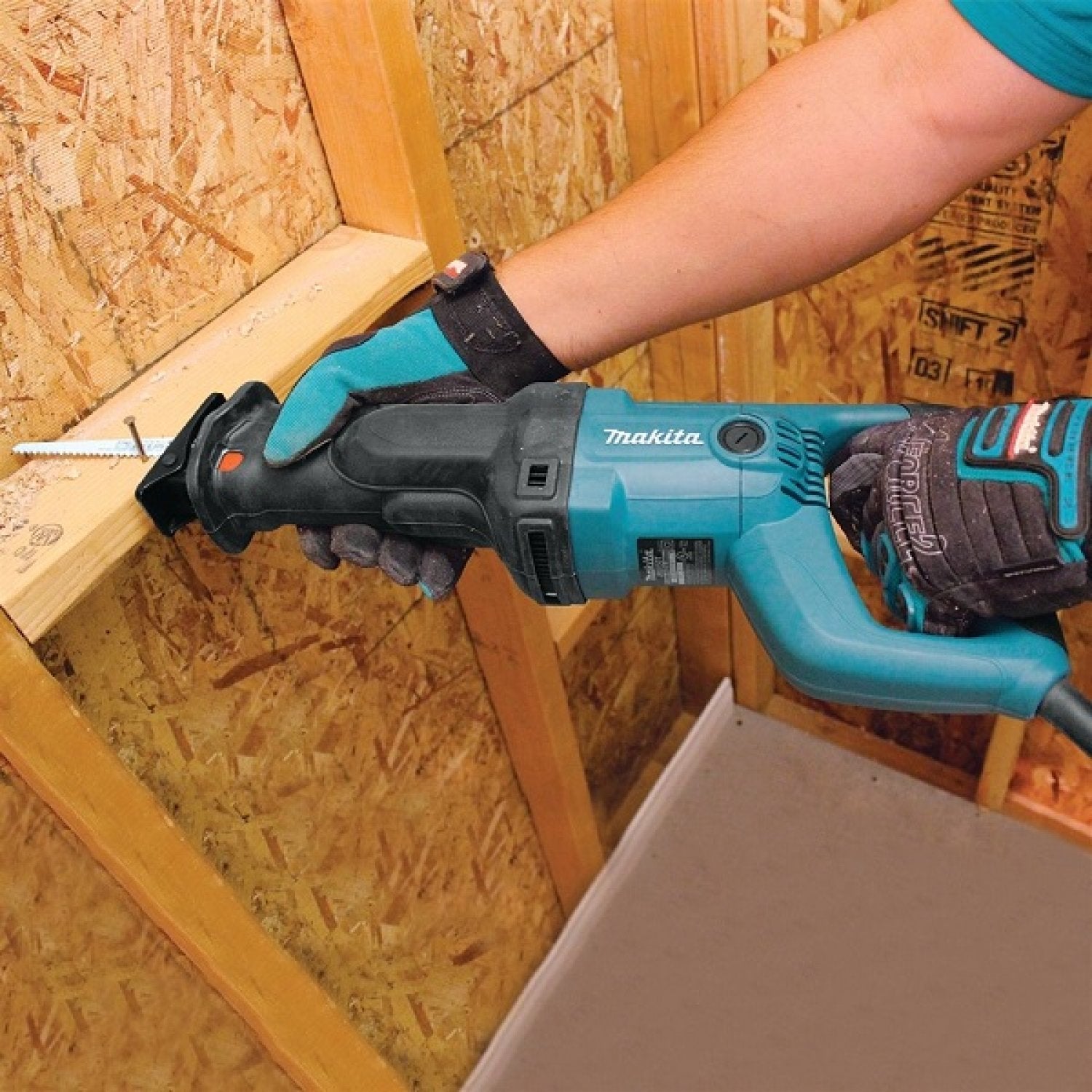 SEGA DRITTA 'JR3051TK' MAKITA 1200 Watt - MAKITA