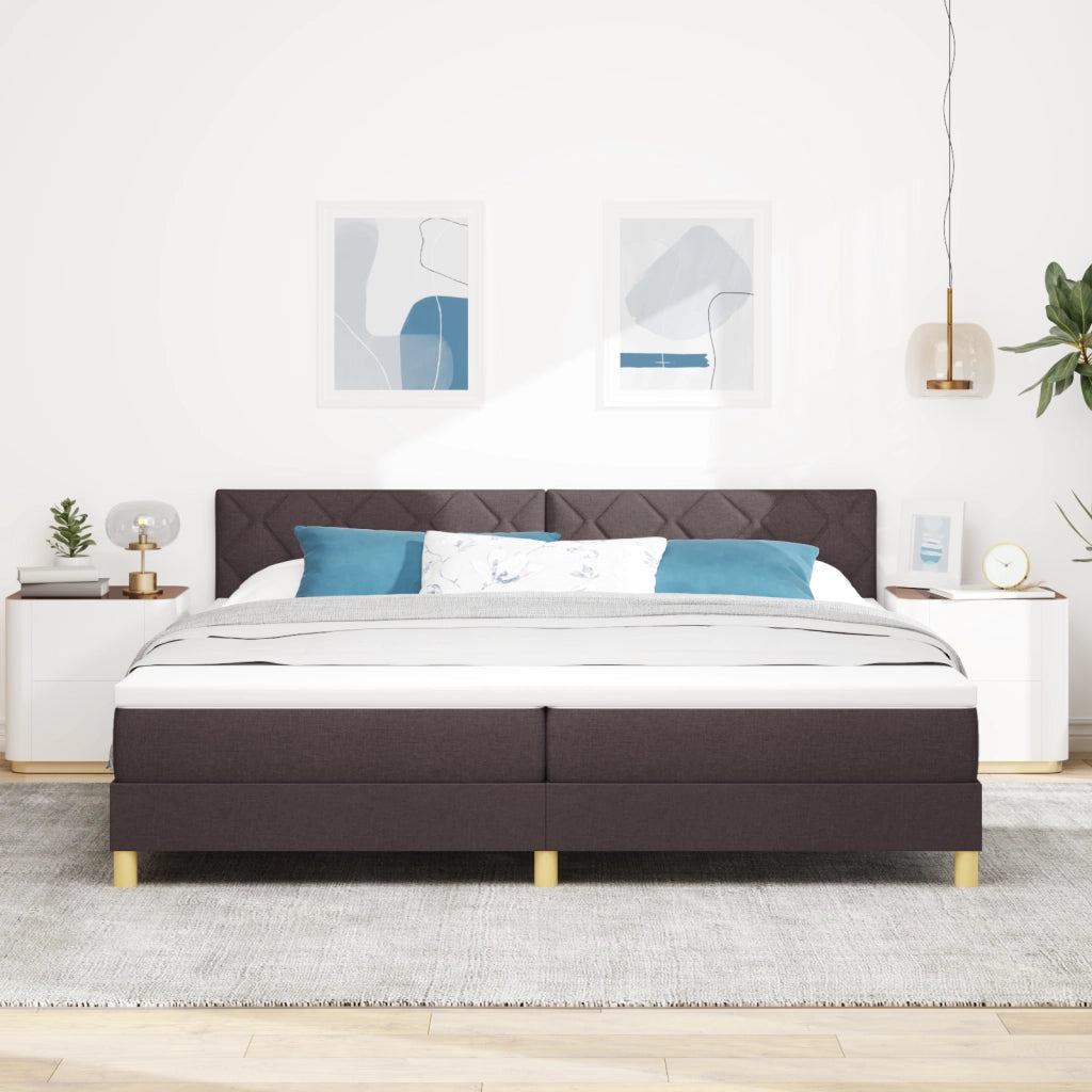 Letto con Rete e Materasso Marrone Scuro 200x200 cm Tessuto