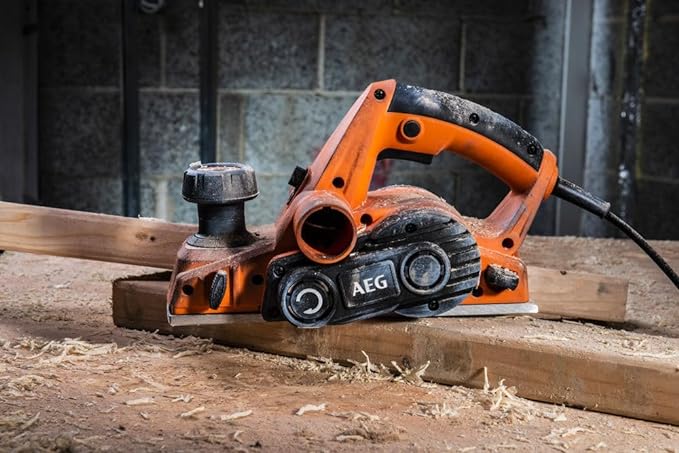 PIALLETTO 'PL 700' AEG 700 Watt - AEG POWERTOOLS