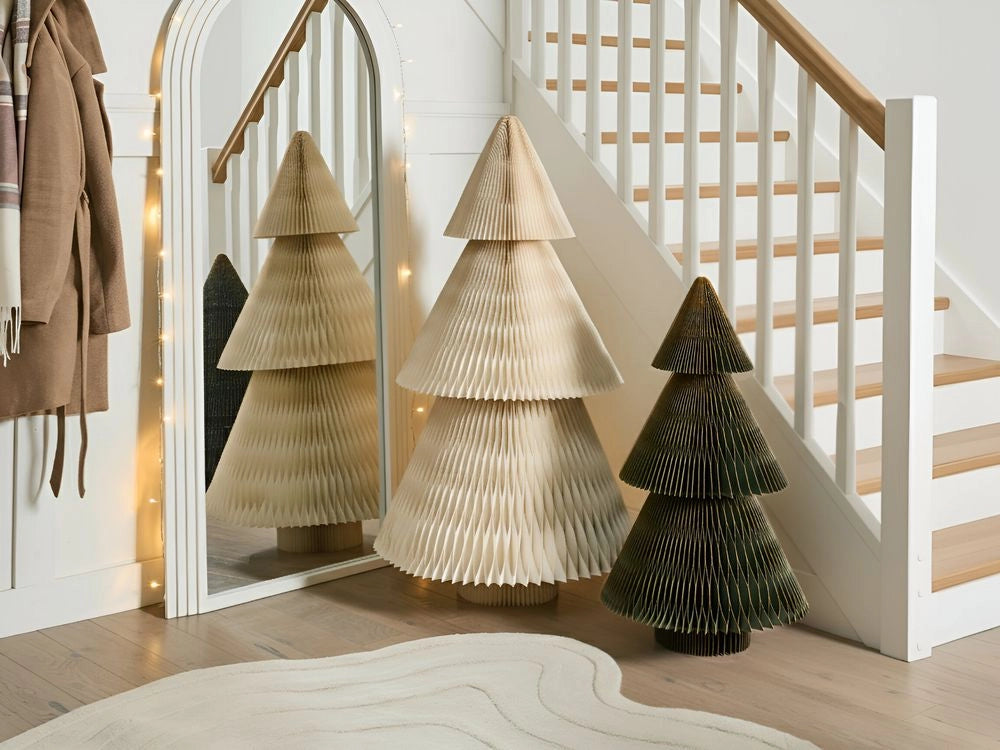 Set di 2 alberi di Natale Figurine Beige e verde Carta a nido d'ape Effetto 3D Stile Origami Motivo festivo