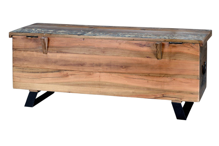 Cassapanca in legno di riciclo e piedi in metallo