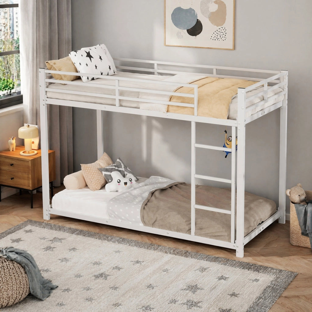 Letto a castello in metallo 90x200 cm; struttura stabile; bianco