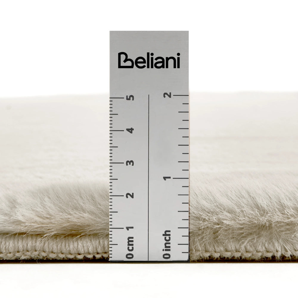 Tappeto Moderno Grigio Chiaro in Ecopelliccia a Pelo Lungo 80x300cm per Soggiorno e Ingresso