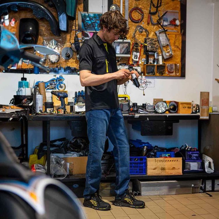 SCARPA DA LAVORO BASSA MATT S3 SRC- - n.46 - 1 paio U-POWER