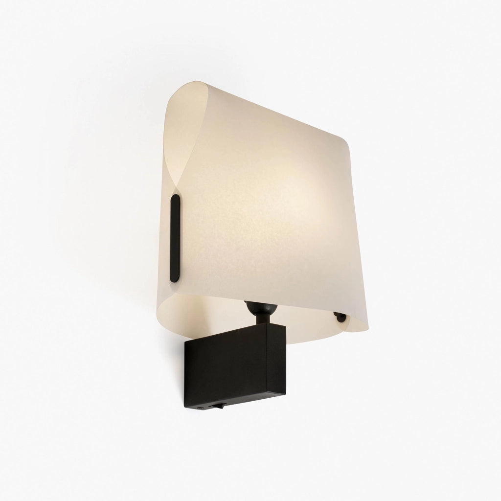 LUANG AP, Applique in Papiro per Interni, Faro Barcelona Colore: Beige