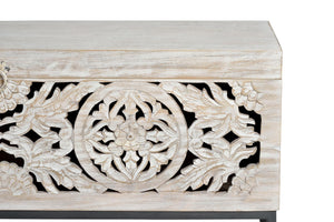 Cassapanca in massello di mango intagliato e piedi in metallo