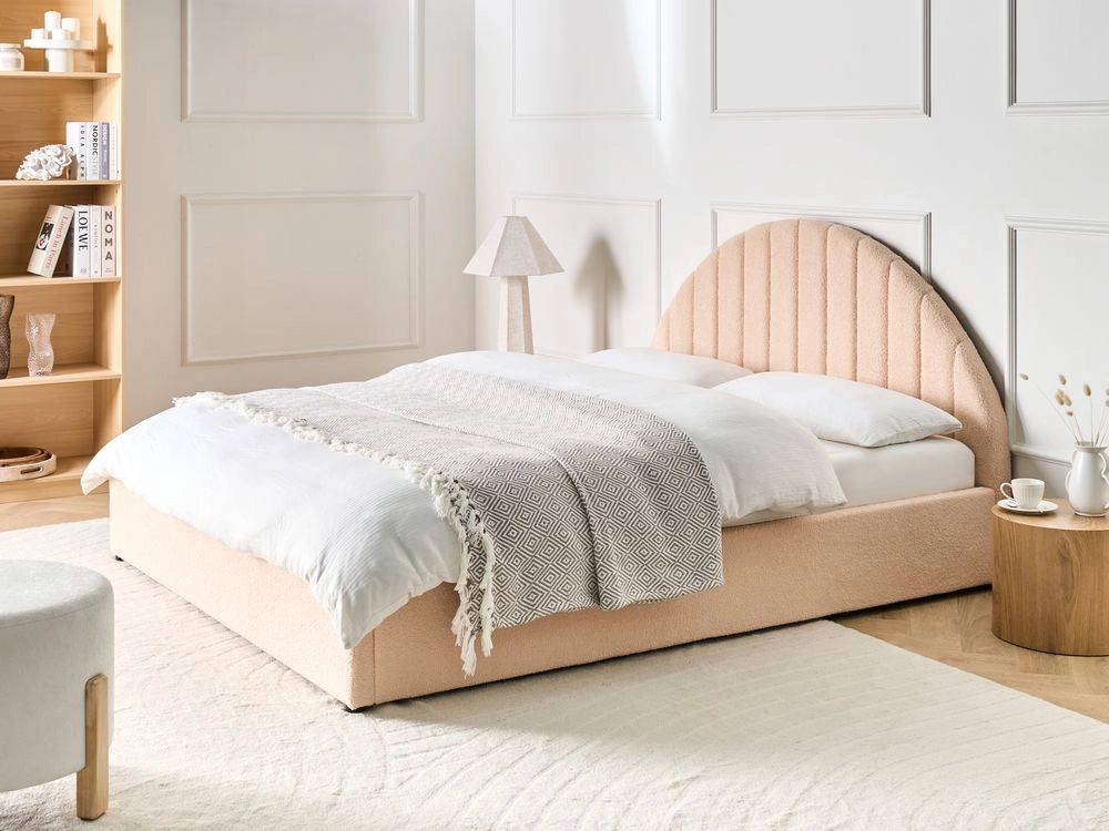 Letto minimalista con contenitore 160 x 200 cm in bouclé stile moderno con testiera rosa pesca