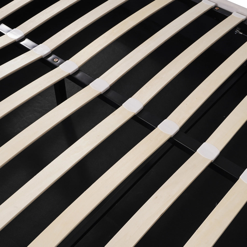 Letto matrimoniale imbottito 140x200 cm con contenitore idraulico; velluto crema