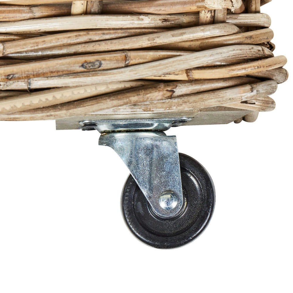 Set di 2 scatole in rattan naturale con ruote in plastica e manici in gomma, realizzati a mano con struttura in legno, in stile bohémien.
