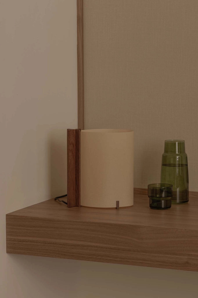 CATA, Lampada da Tavolo, Faro Barcelona Corpo: Noce