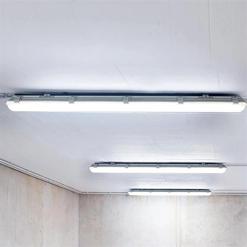 Plafoniera Esterna Stagna LED Doppia Impermeabile da Esterno Senza Tubi LED T8 da 60cm IP65