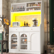 Credenza alta 120x40x180 cm con LED da app; ripiani regolabili e cassetti in MDF e PB bianco