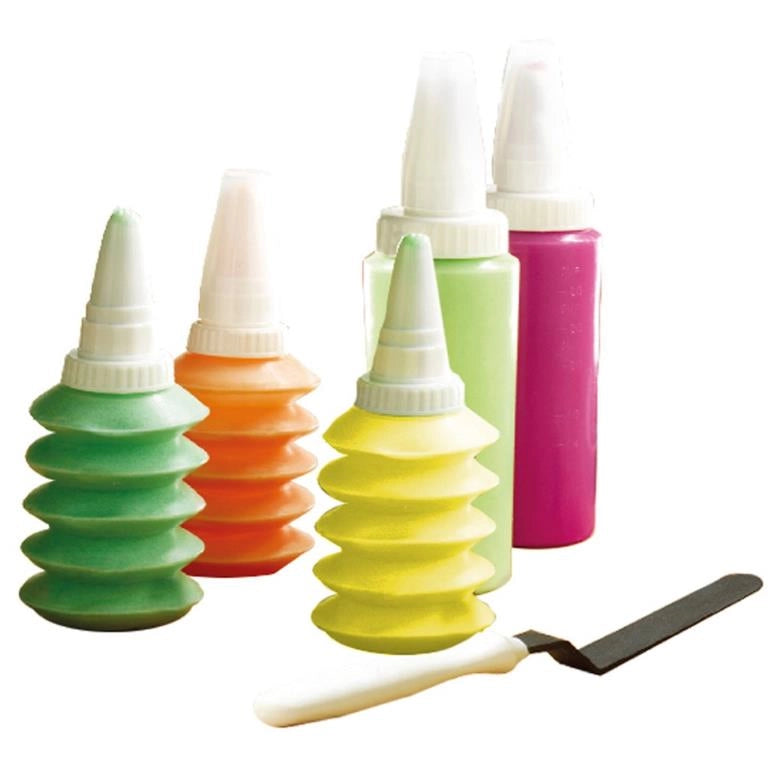 Kit Decorazione Torte e Dolci 3 Bottiglie 8 Beccucci e 1 Spatola