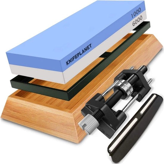 Set di pietra di affilatura per coltelli con pietra di affilatura a doppia grana alta densità 1000/6000, completo di guida di affilatura, attrezzo a L e base di bambù antiscivolo.
