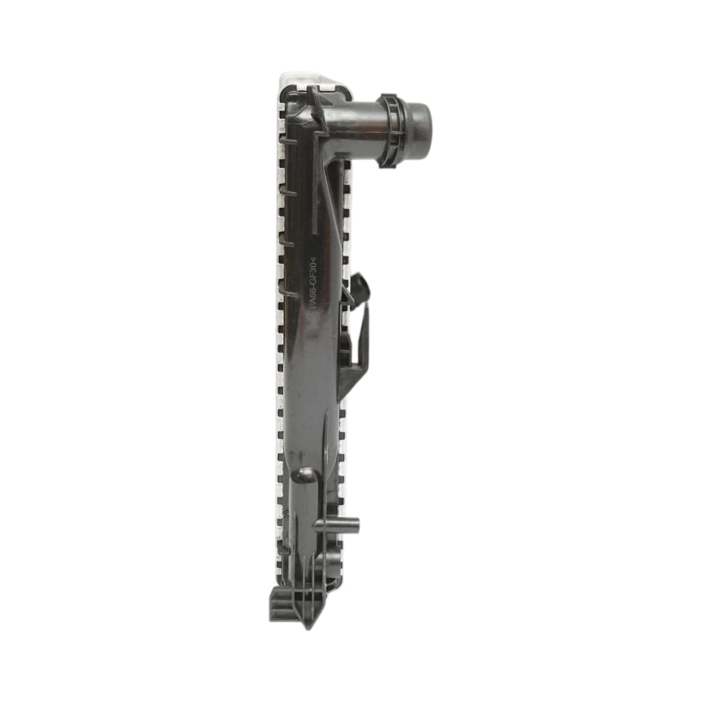 Radiatore raffreddamento acqua motore – BMW Serie 1, Serie 3, X1, Z4 (motori 1.6 – 3.0 Diesel) Dimensioni: 600 × 345 × 33 mm Codici OEM: 17112468099, 17117558480, 17117788904, 53472, 1924001089