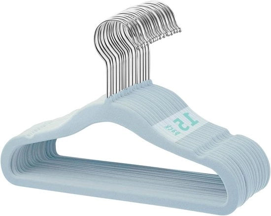 Hangers per bambino in velluto - Set da 15 - Antiscivolo - Molto morbidi - Risparmio di spazio - Grata 360 gradi