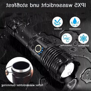Lanterna 90.000 lumen IPX67 impermeabile caricabile via USB 5 modalità di illuminazione zoomabile XHP70.2 - campeggio escursioni emergenze batteria 26650 classe energetica