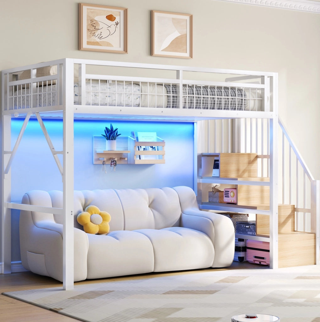Hochbett 90x200 cm con scala contenitore e luce LED integrata