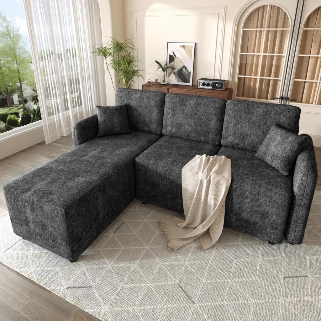 Divano angolare a 3 posti in chenille nero con chaise longue integrata, cuscini inclusi e struttura in legno