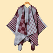 Nuova cappa da viaggio calda da donna con motivo geometrico jacquard.
